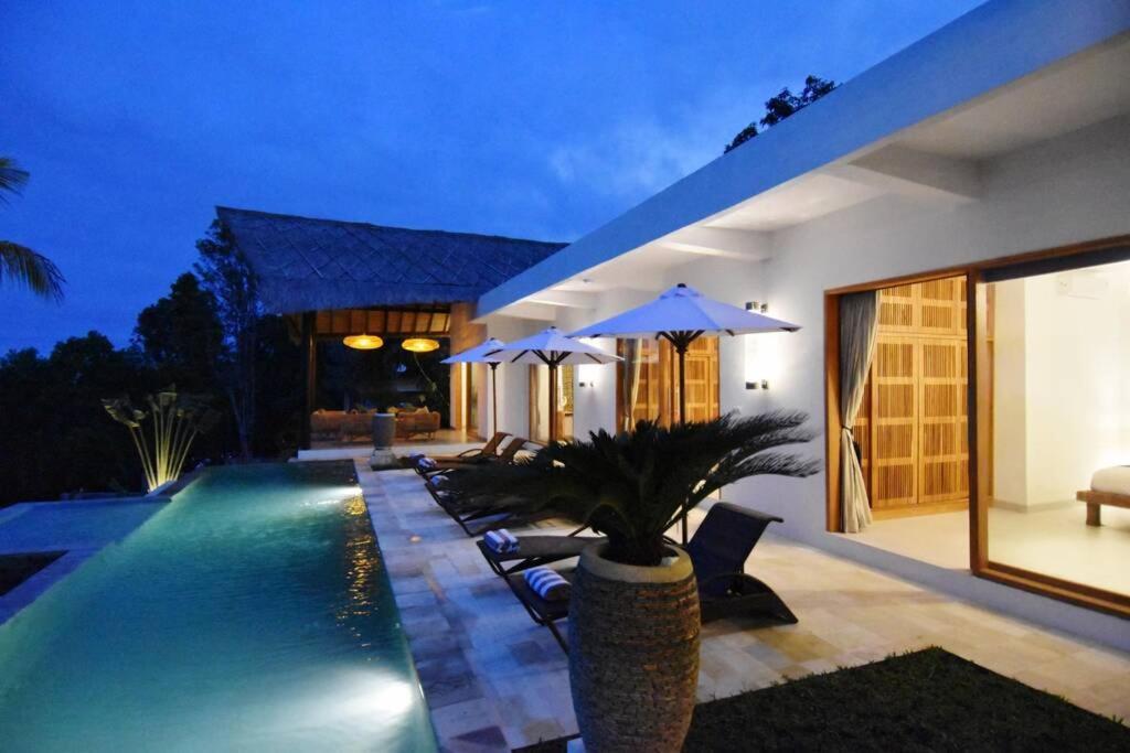 Bali Mimpi Luxurious With Great Ocean Views! Villa Ambengan